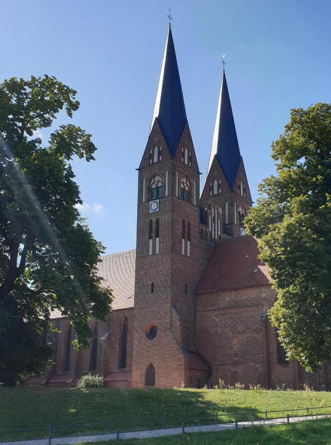 Aparthotel Travel Art Boardinghouse Neuruppin Exteriér fotografie